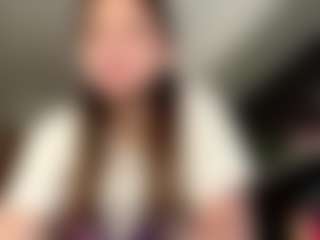 Evaa's Live Sex Cam Show