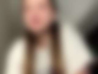 Evaa's Live Sex Cam Show