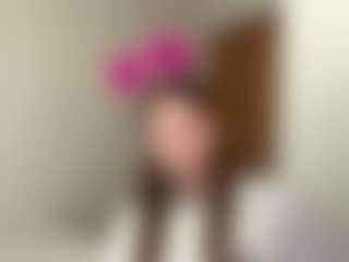 Evaa's Live Sex Cam Show