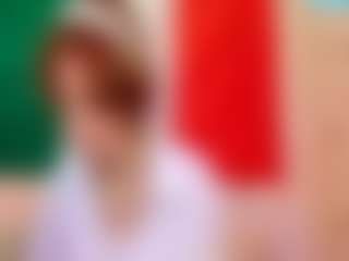 Live cam show with UlaLuby - Sexwebcam Red Hair on Stripli.com
