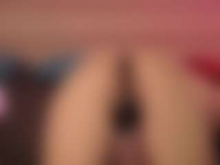 Live cam show with Willowcut - Average on SpankPalCams