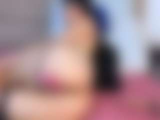 Live cam show with Abigail-Montiel - Skinny on Dolls Live