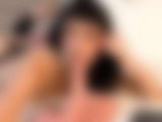 Live cam show with Abigail-Montiel - Young Adult on Hubzter Live