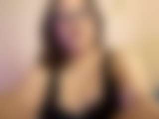 Live cam show with CaterinaLiou - Brown Eyes Asian on Camiplay Live