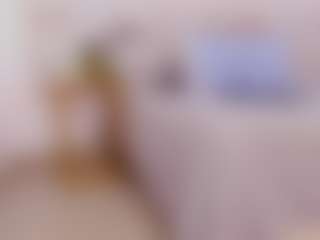 Live cam show with Dakkota-fox - College on Camsoda