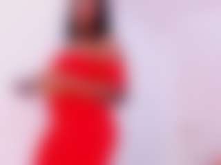 Live cam show with Dakkota-fox - Ebony Shaved Pussy on Camiplay Live