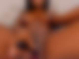 Live cam show with Dakkota-fox - Double Penetration on intimatelivegirls.com