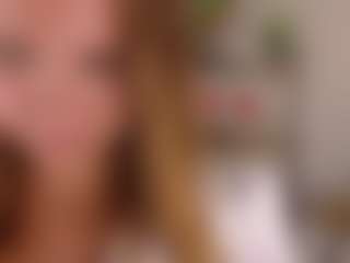 JanetBrewer's Live Sex Cam Show