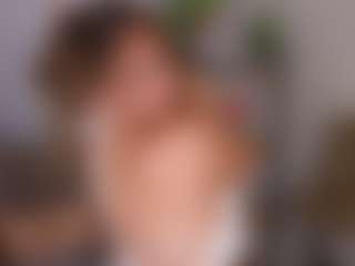 Live cam show with JanetBrewer - Green Eyes on Soda Cam