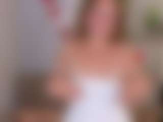 Live cam show with JanetBrewer - Joi on Fit Hotties