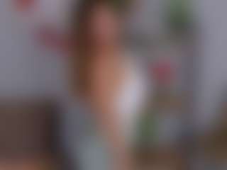 Live cam show with JanetBrewer - Brown Hair on Camsoda