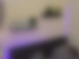 JoannePierce's Live Sex Cam Show