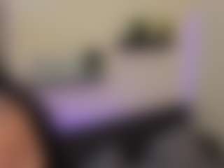 JoannePierce's Live Sex Cam Show