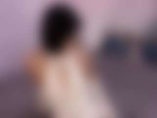 JoannePierce's Live Sex Cam Show