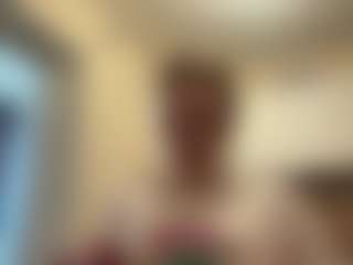 LeidaHolster's Live Sex Cam Show