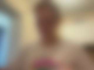 LeidaHolster's Live Sex Cam Show