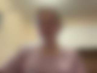 Live cam show with LeidaHolster - Solo on dropp.cam