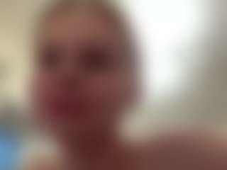LeidaHolster's Live Sex Cam Show