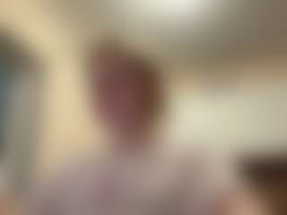Live cam show with LeidaHolster - Smoking on SinfulBabes