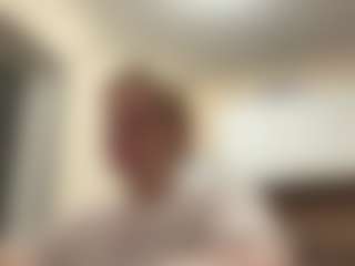 Live cam show with LeidaHolster - Bedroom on SpankPalCams