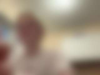 Live cam show with LeidaHolster - Shaved on Dolls Live