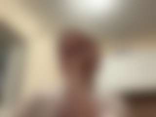 Live cam show with LeidaHolster - Blue Eyes on livesuperchat.net
