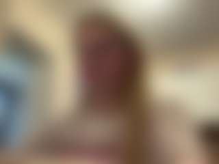 Live cam show with LeidaHolster - Thin on Camsoda