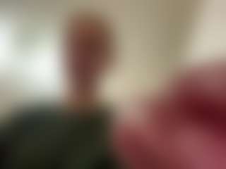 Live cam show with LeidaHolster - Longhair on Soda Cam