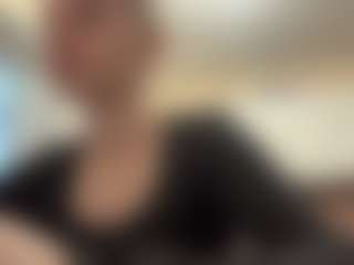 Live cam show with LeidaHolster - Spin on Camsoda