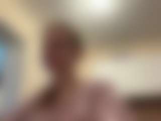 Live cam show with LeidaHolster - Blonde Hair on CamClone