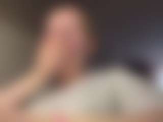Live cam show with LeidaHolster - Upskirt on https://playwithruby.com