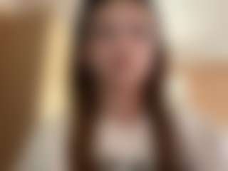 LeoneHuyard's Live Sex Cam Show