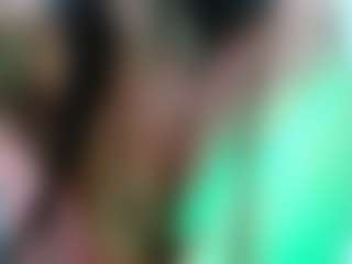 Liarouse04's Live Sex Cam Show