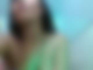 Liarouse04's Live Sex Cam Show