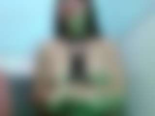Liarouse04's Live Sex Cam Show