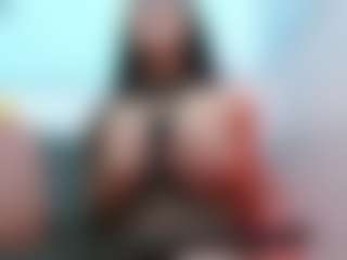 Liarouse04's Live Sex Cam Show