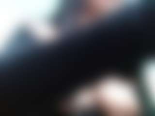 Liarouse04's Live Sex Cam Show
