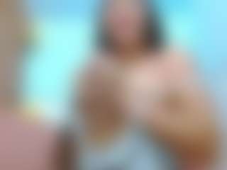 Liarouse04's Live Sex Cam Show