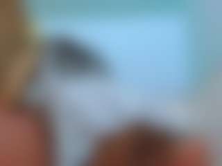 Liarouse04's Live Sex Cam Show