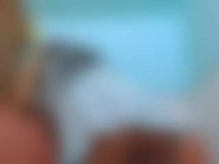 Liarouse04's Live Sex Cam Show