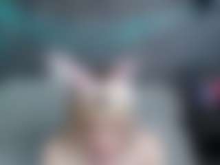 Live cam show with lil_lolly67 - Nipple Piercings on liverealitysex.com