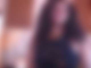 Lucy-03's Live Sex Cam Show