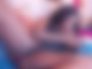 Lucy-03's Live Sex Cam Show