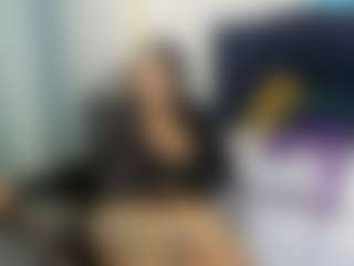Live cam show with MelaniVega - BBW on xplaylive.com