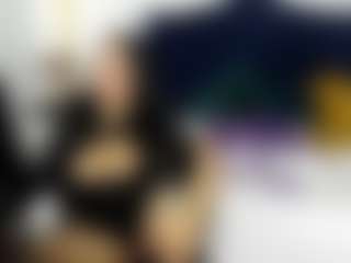 Live cam show with MelaniVega - Mature Young Adult on AdultVida.com