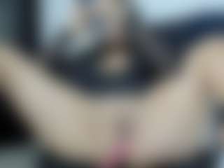 Live cam show with MelaniVega - Ahegao on SinfulBabes