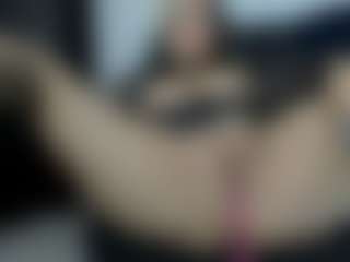 MelaniVega's Live Sex Cam Show
