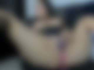 MelaniVega's Live Sex Cam Show
