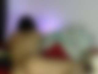 Live cam show with Mia-novoa-1 - Smoking on Camsoda