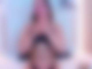 Live cam show with MichelHL - New Lush on 1on1-livenow